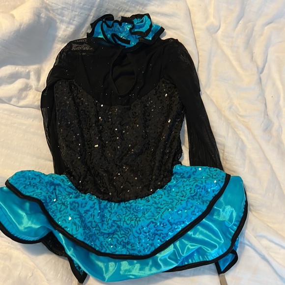 Dance costumes Offers Welcome! - Picture 3 of 16